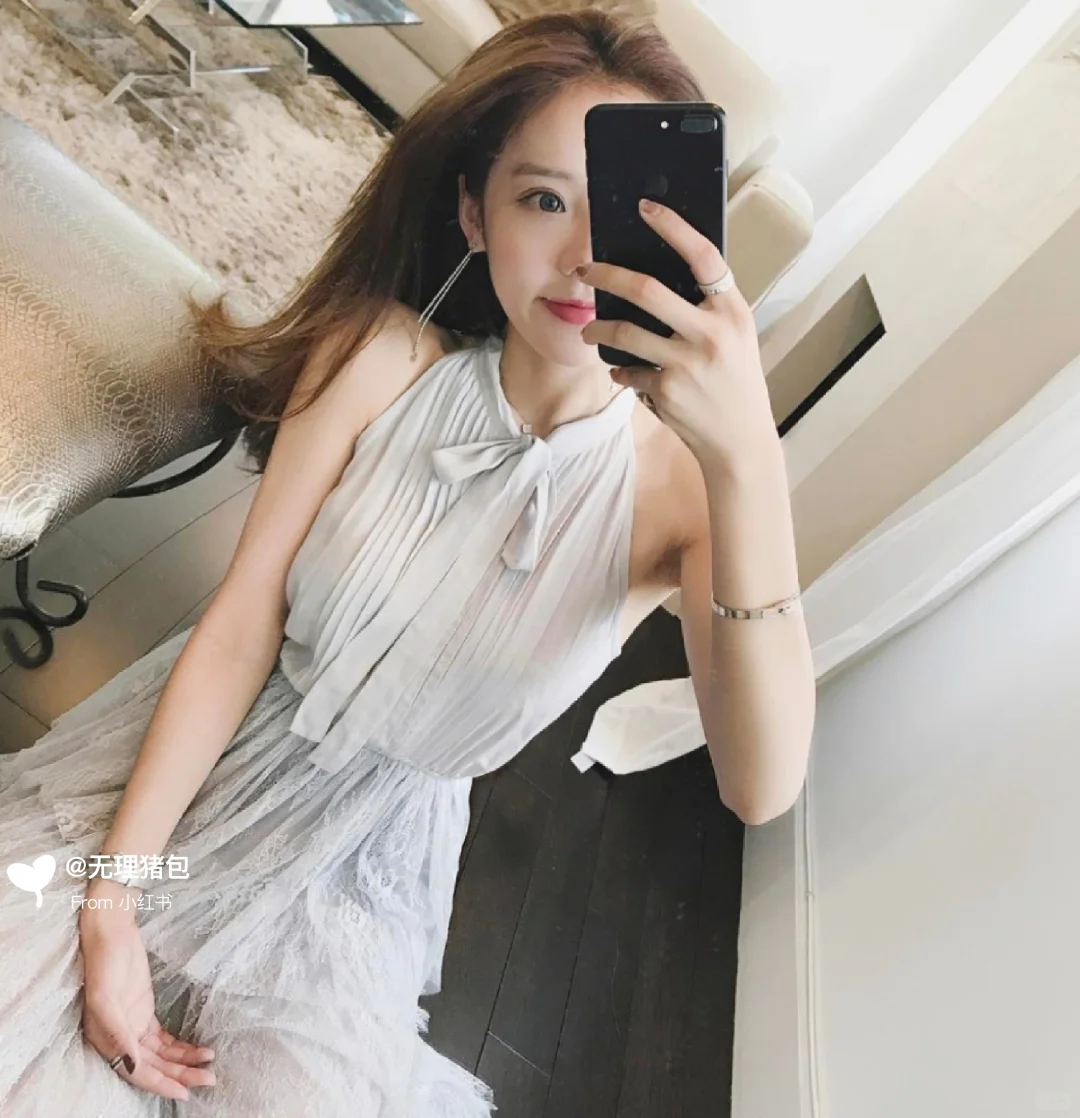 以前的网红穿搭更符合时下追求的“女人味”