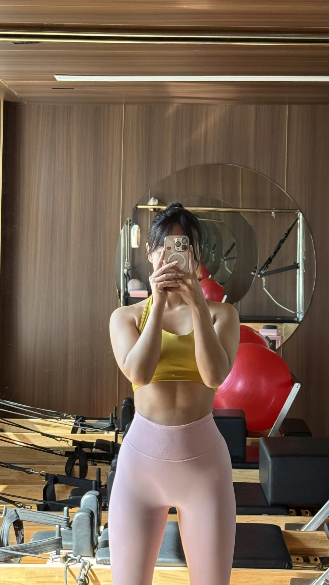 🔥「女孩的肌肉线条，是写给自己的情书」💌