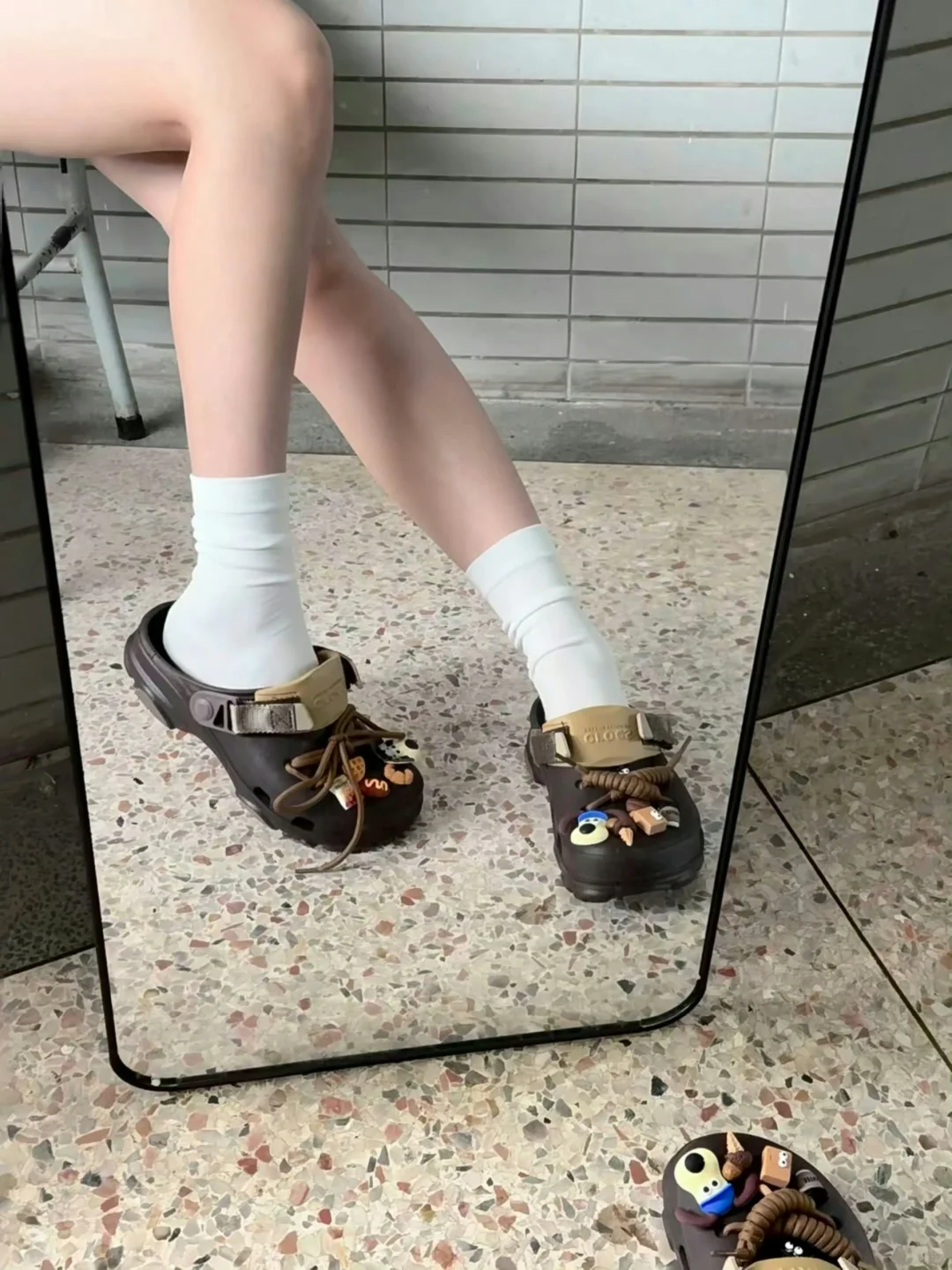 越看越喜欢，看起来丑穿起来可爱