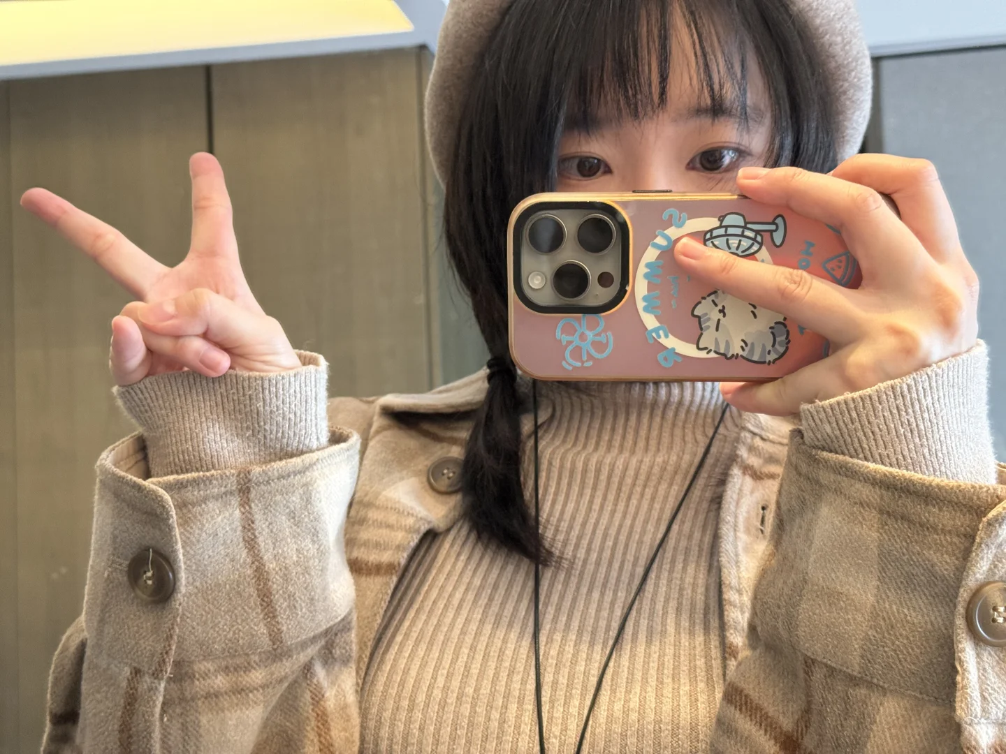 科技公司女设计师的日常( ´Д`)y━･~~