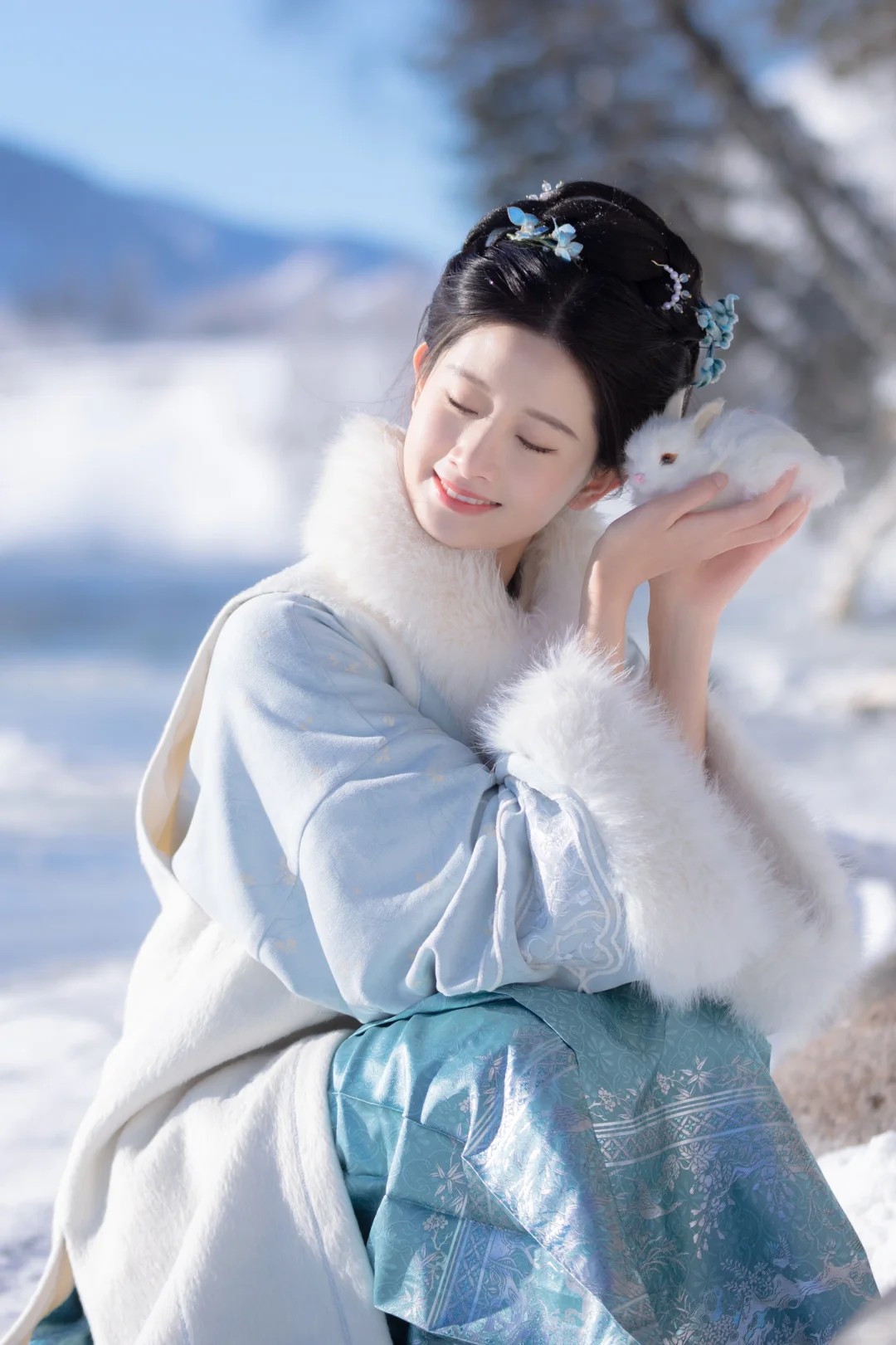 “雪似故人人似雪”