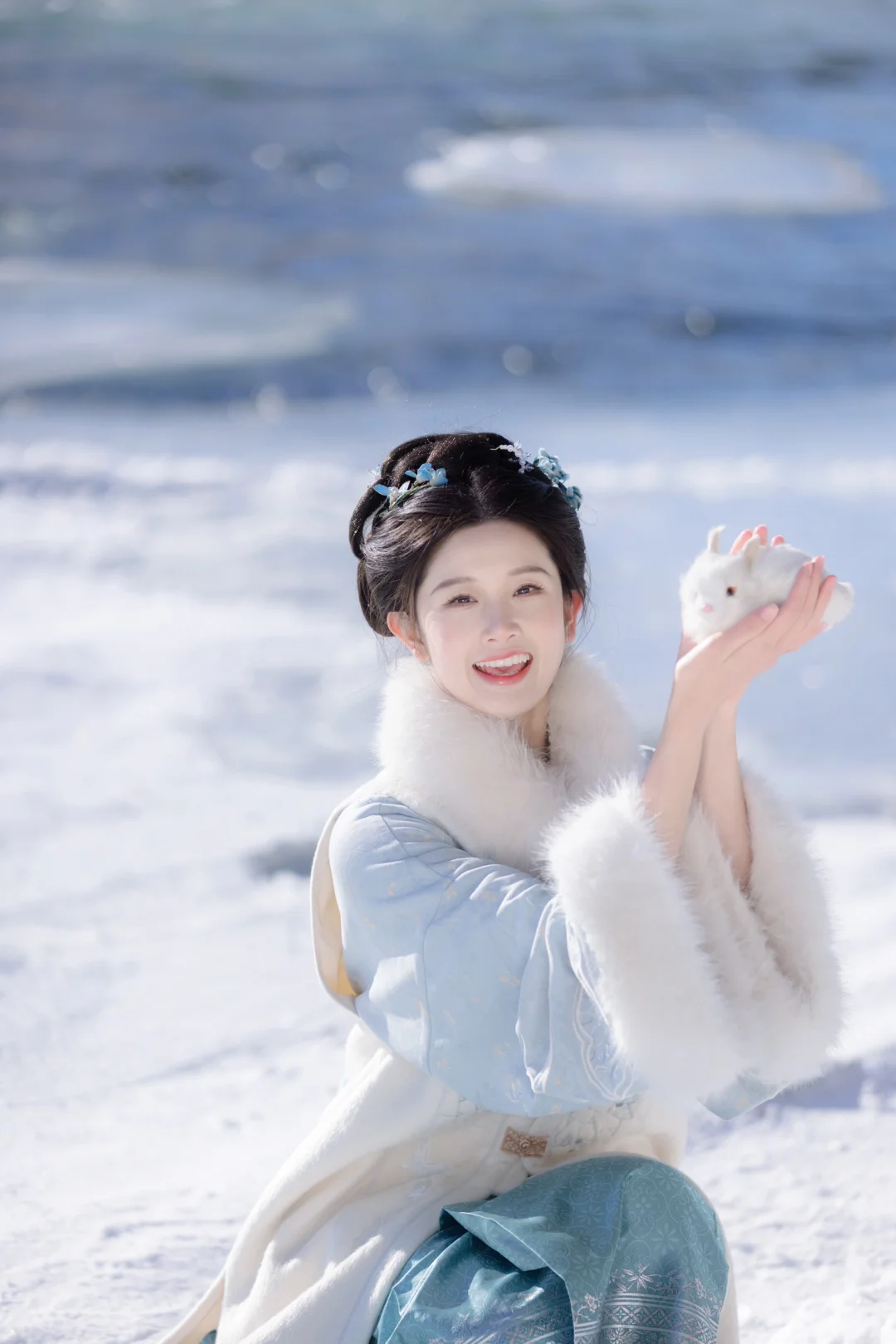 “雪似故人人似雪”