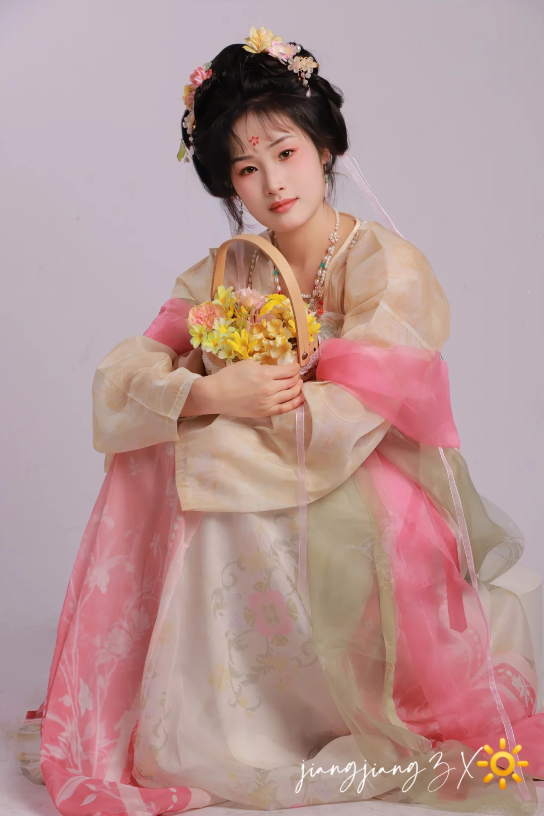长期互勉化妆模特，返写真照片