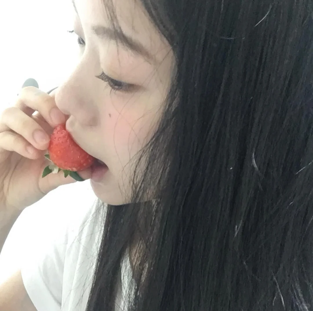ins博主 s.eung.hee｜校园女主