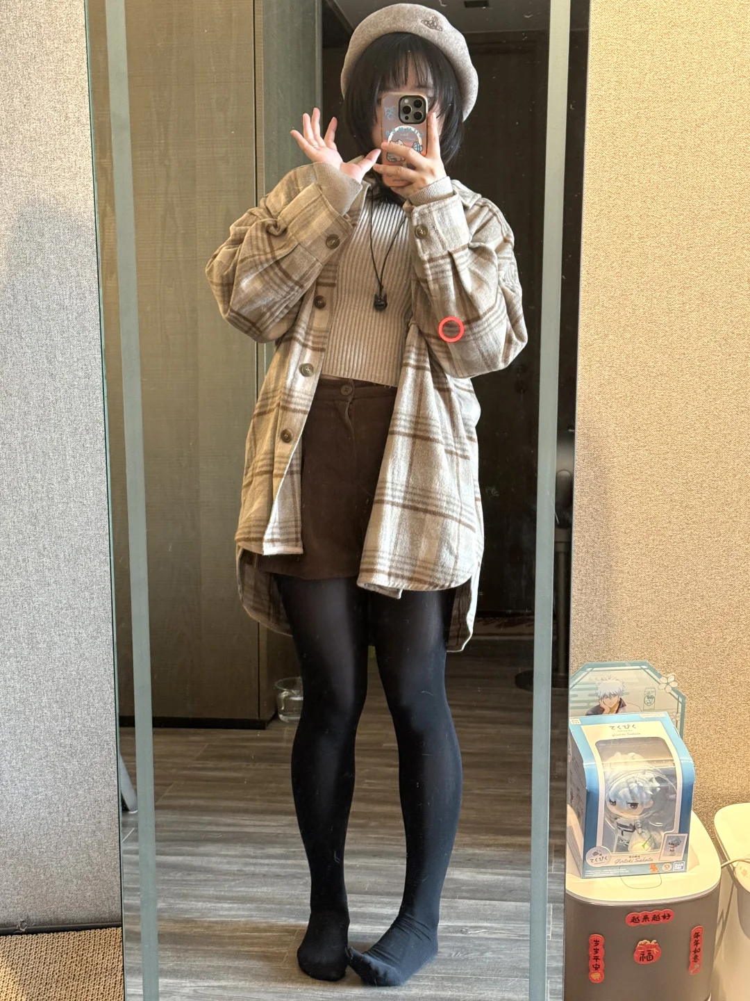 科技公司女设计师的日常( ´Д`)y━･~~