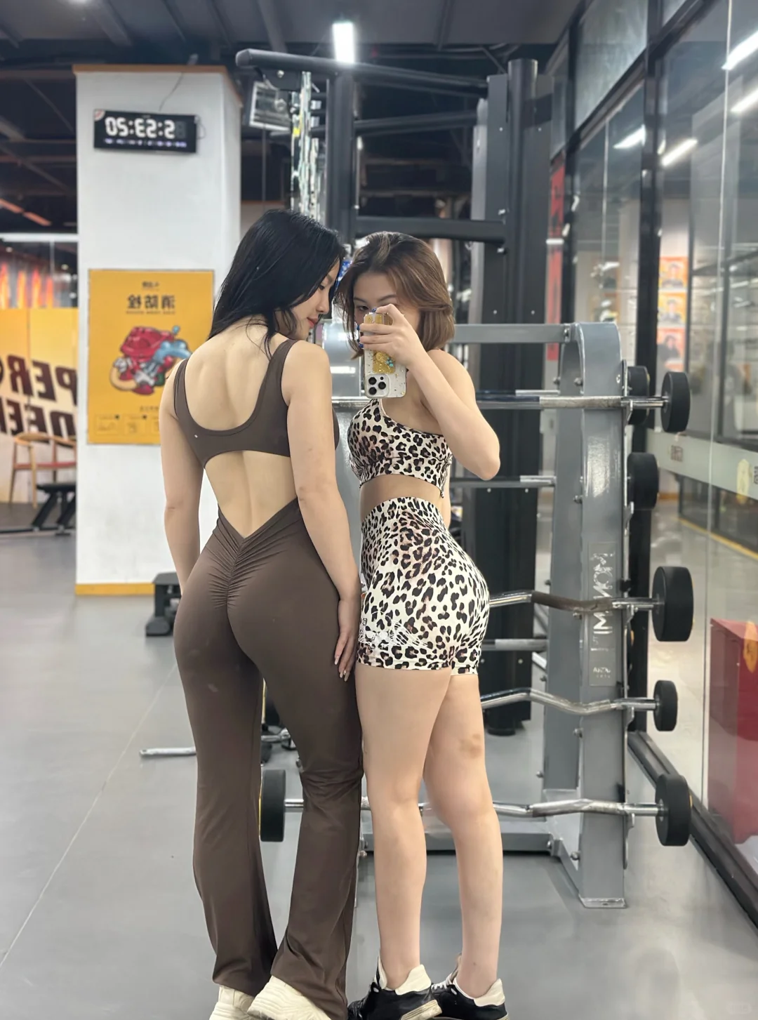你健身追求的是什么？我追求的是腰臀比