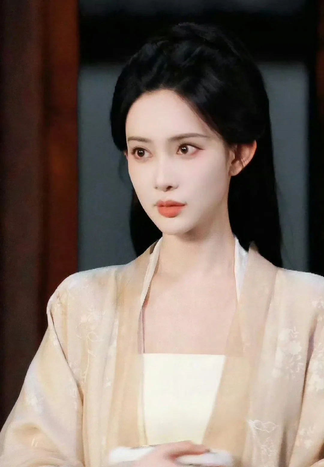 孟子义清冷钓系美女《百花杀》造型✖️3