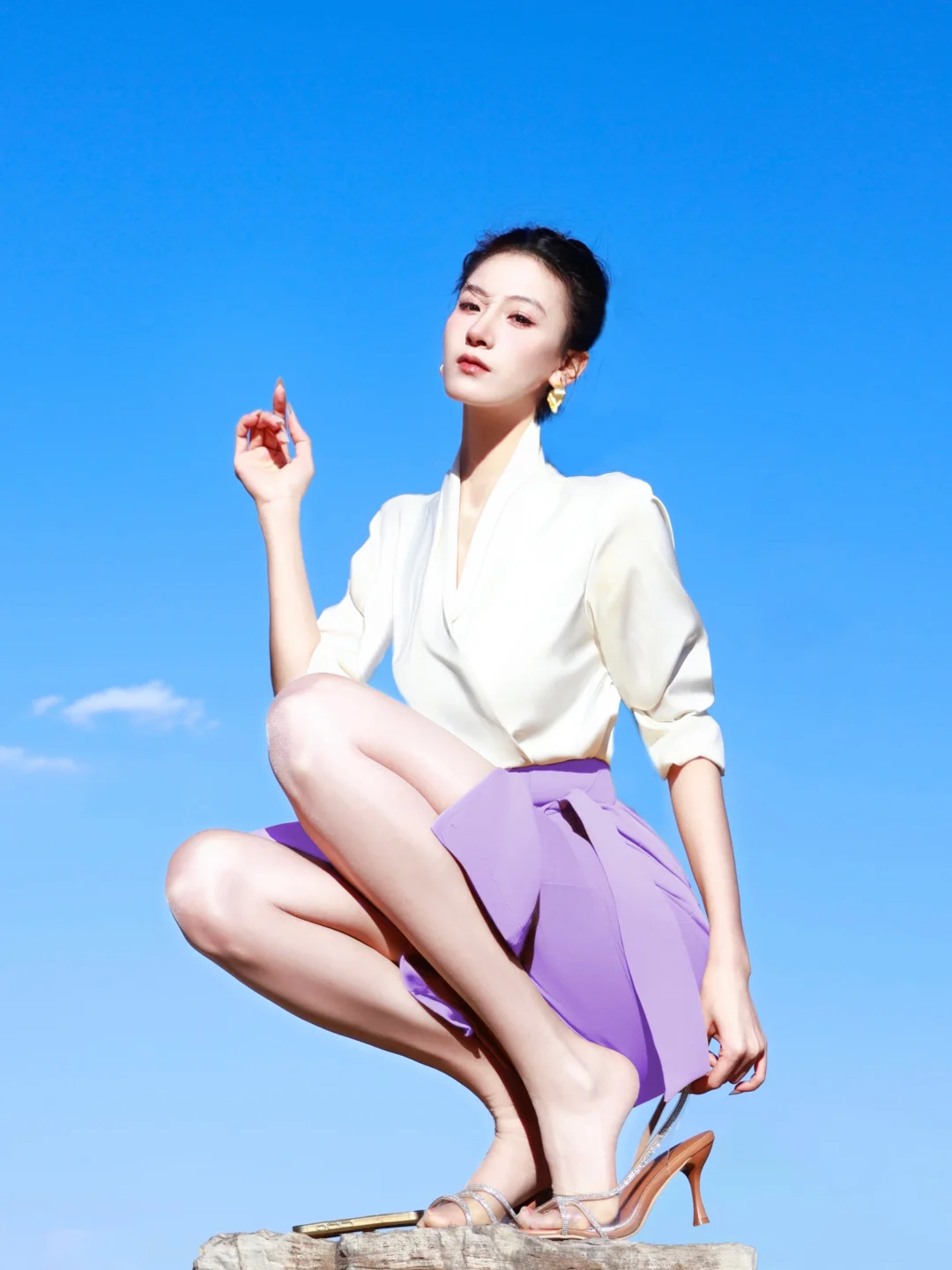 心动浅春系｜站在云端拍照的二旬女生有多敢❓