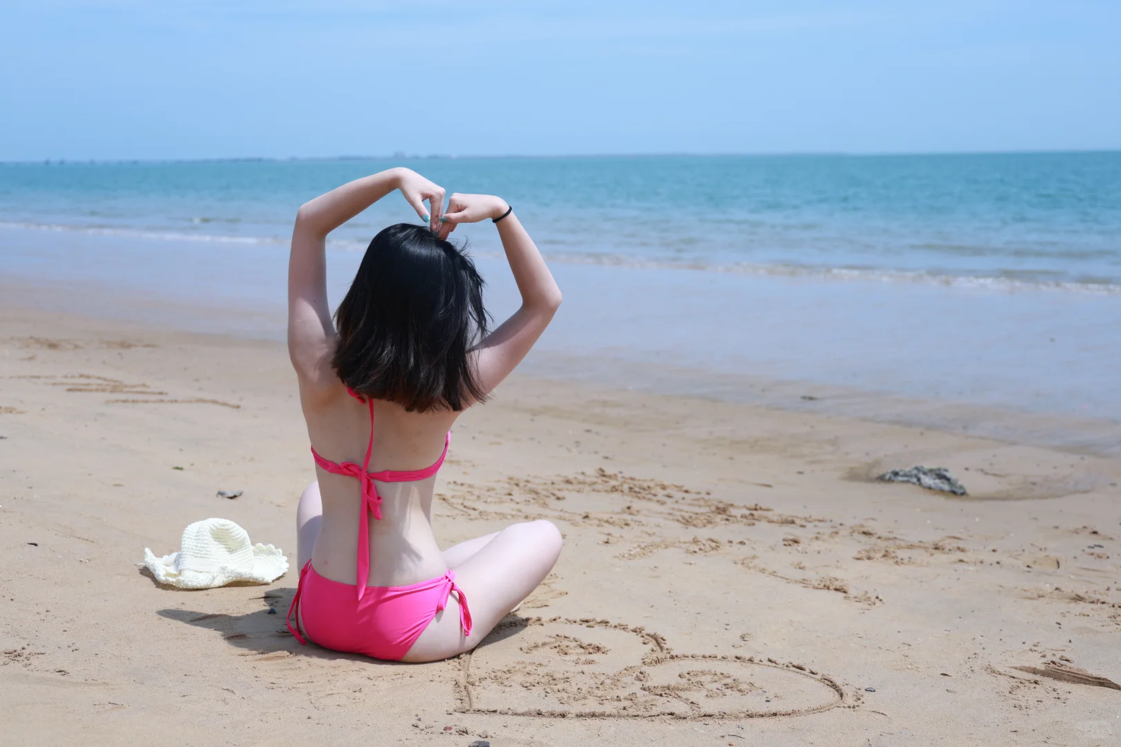 海边比基尼 | 辣妹的夏日海洋魔法秀