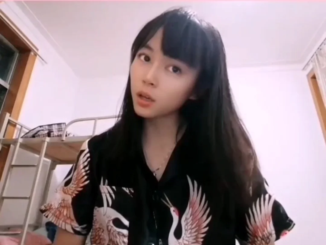 不玻璃心，欢迎锐评
