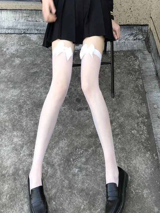 上新啦！💖蝴蝶结JK丝袜，甜美少女必备！