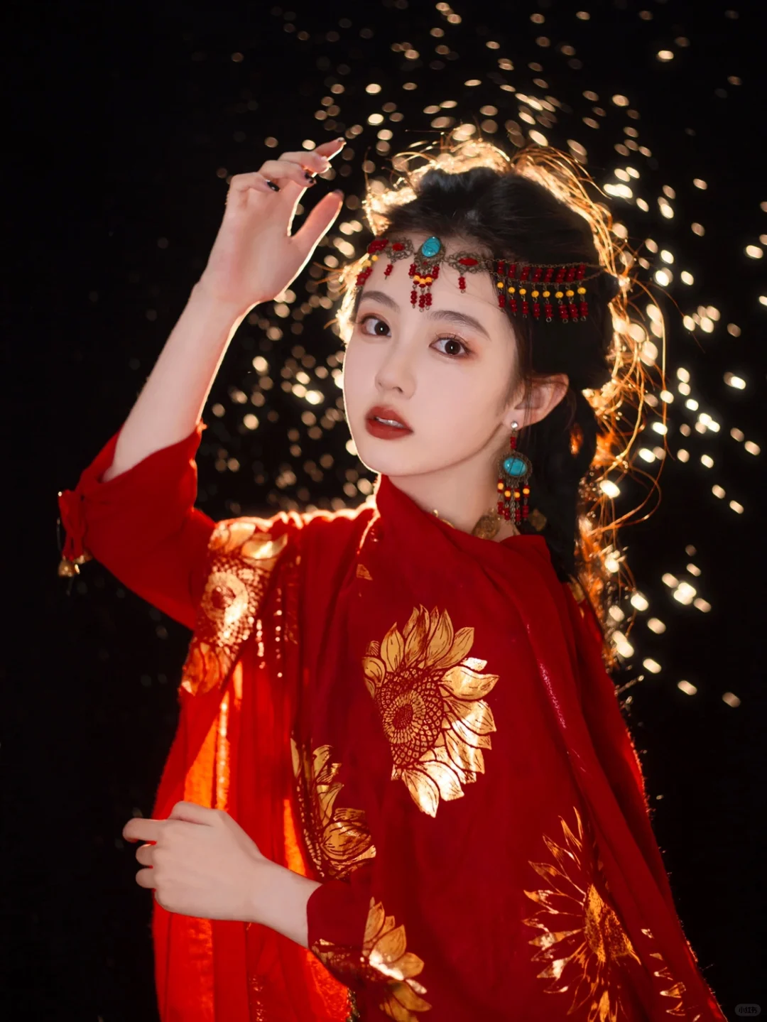 红衣的小枫最后还是留在了大漠
