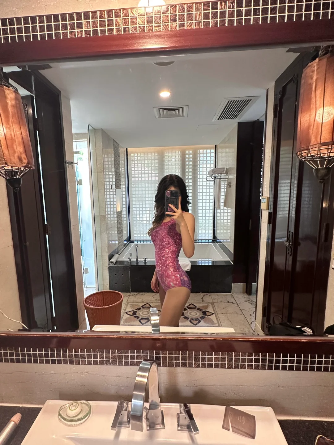 这就是芭比的竞速泳衣👙