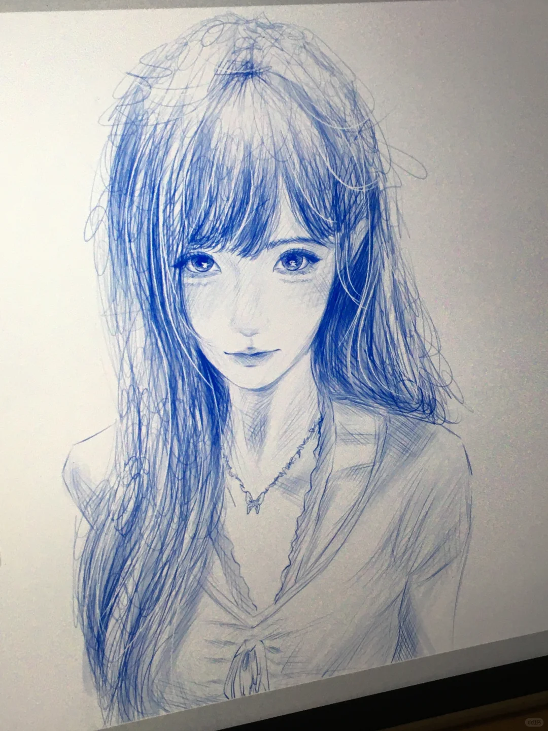 蓝色线条女孩儿~