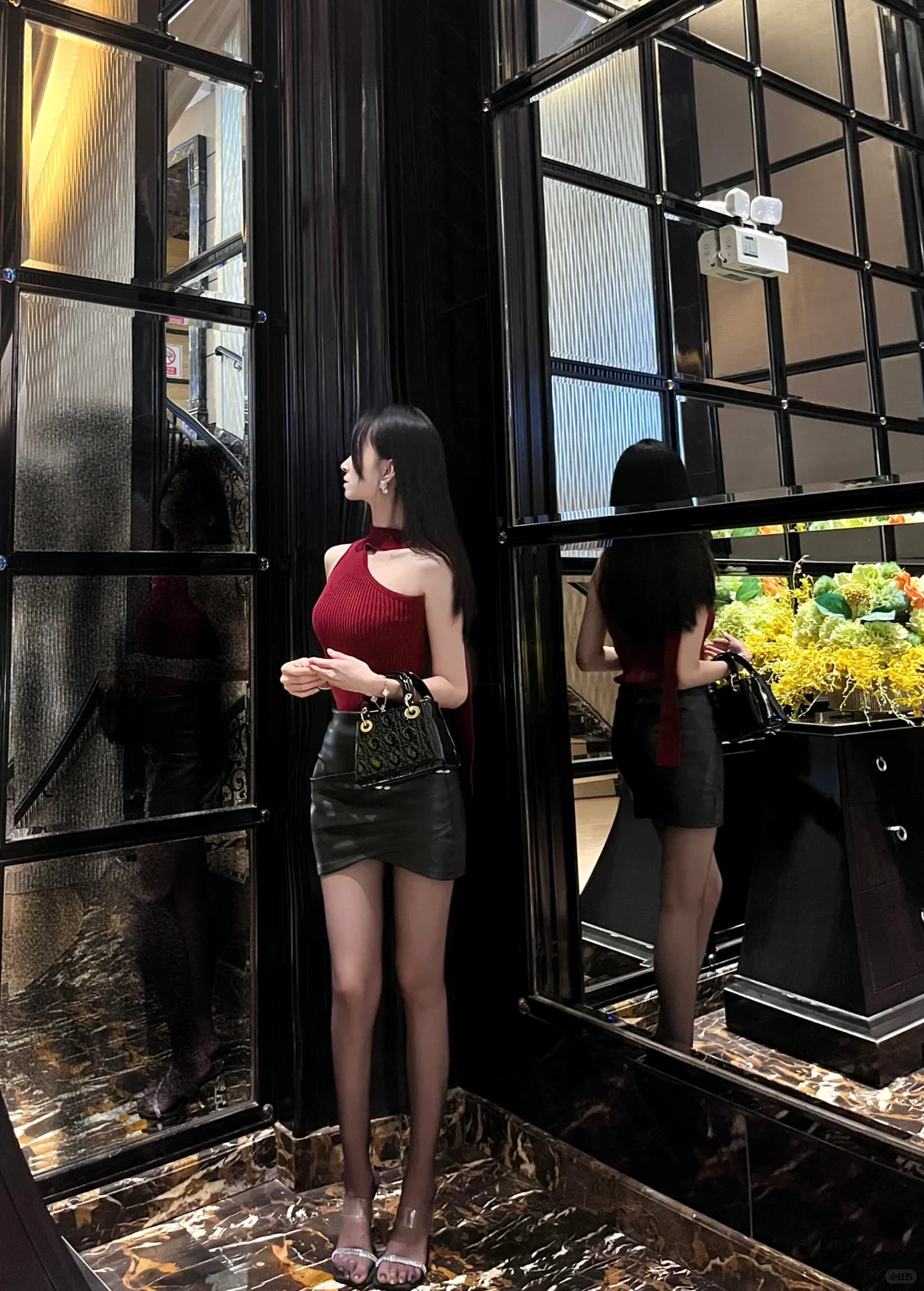 脱下白大褂👩🏻‍⚕️还是个靓女