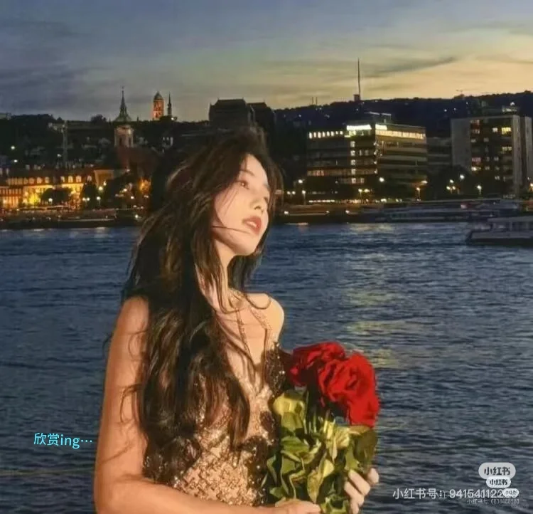 两位女明星太美了吧！