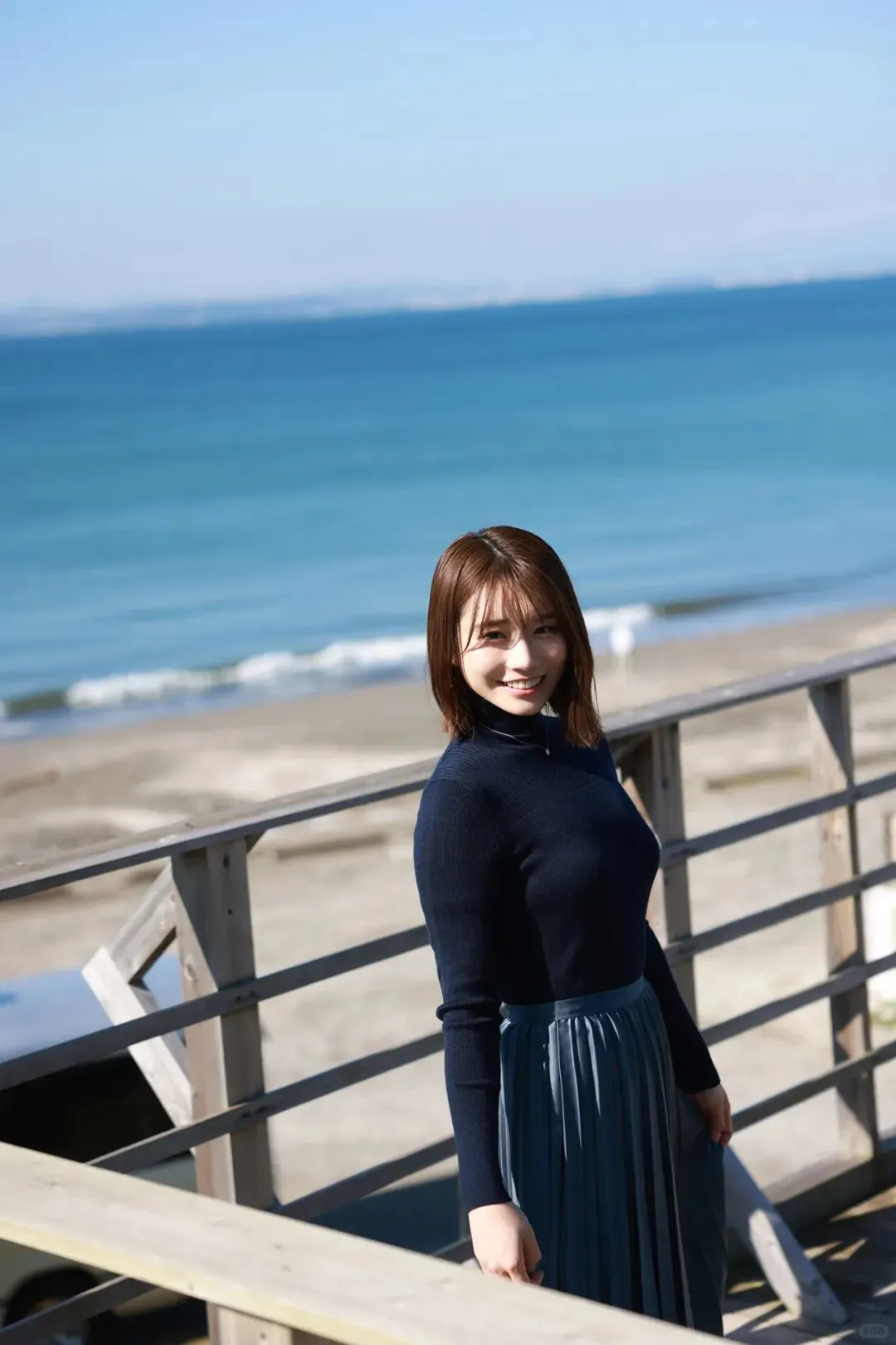 /河北彩伽写真集 果てまで連れてっ