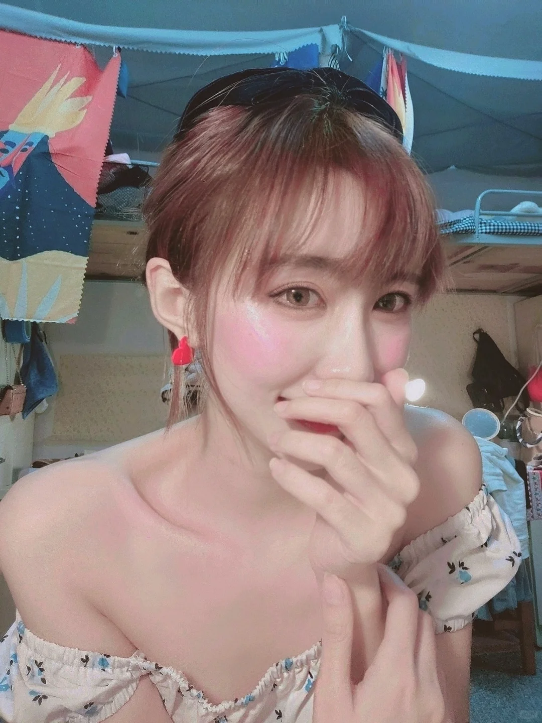 baby嫩模时期仿妆