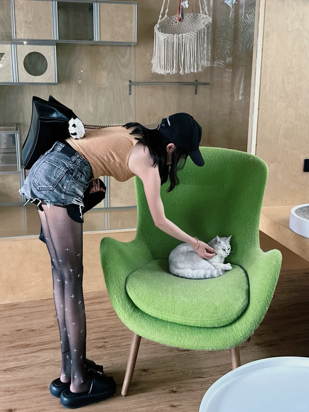 黑丝麻辣