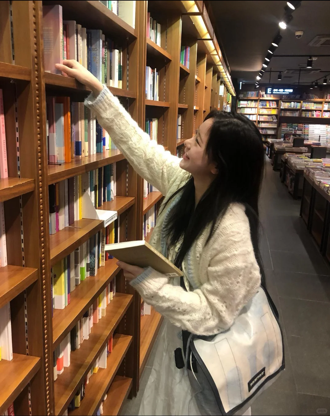 🇰🇷ins博主 s.eung.hee｜校园女主