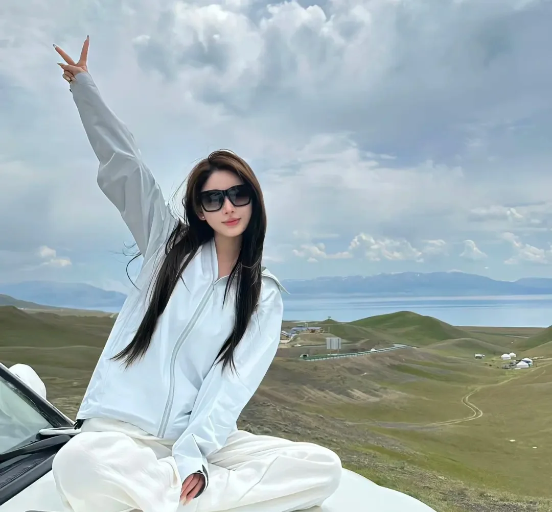 #墨镜女头