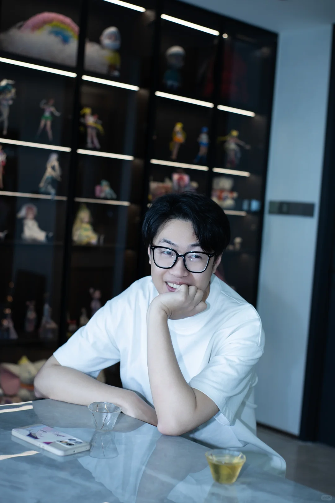 小富婆朋友叫我到她家玩，顺便拍点私房