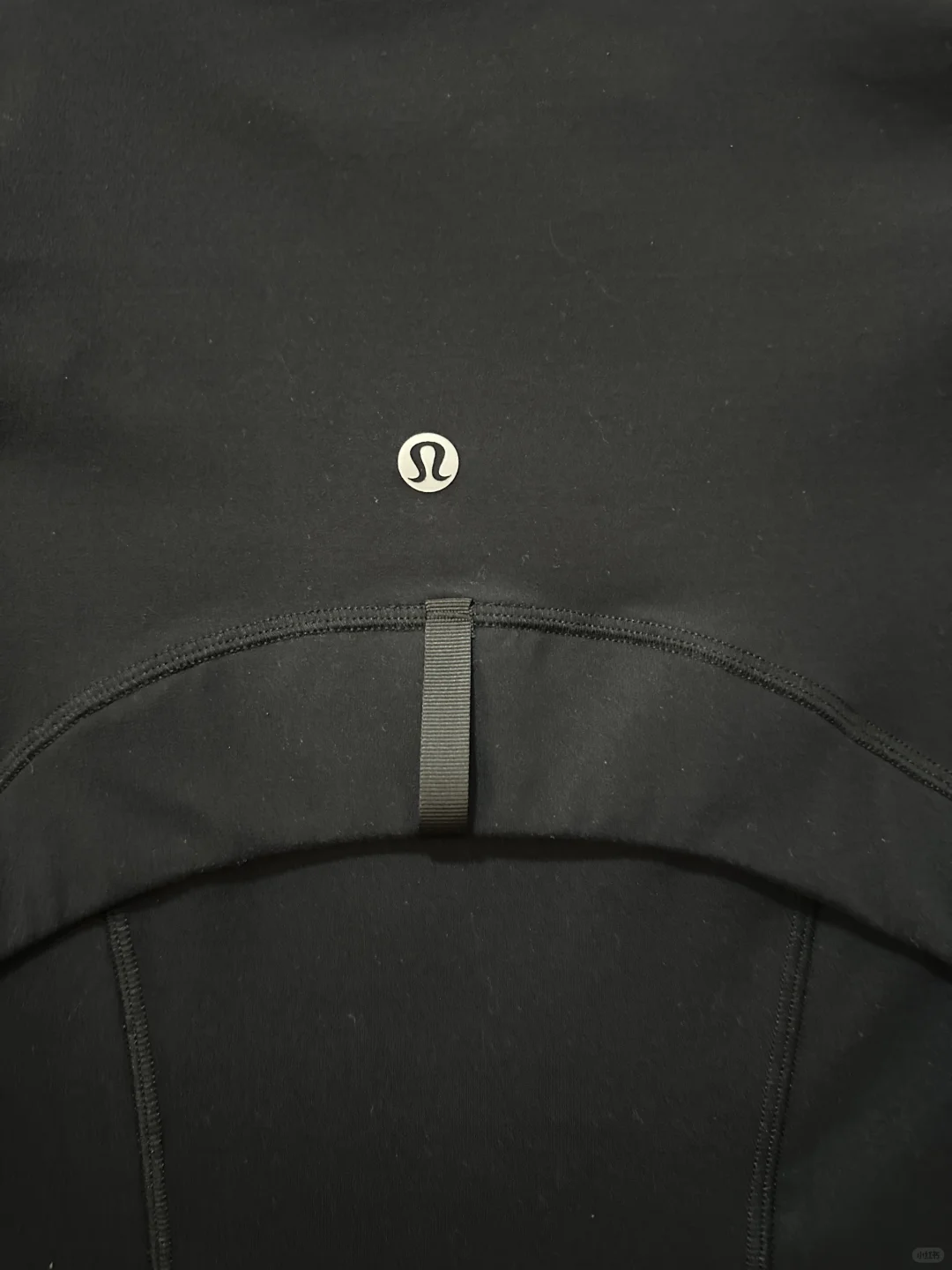 上班穿这件define可以吗？会一眼吗？ 帮下忙