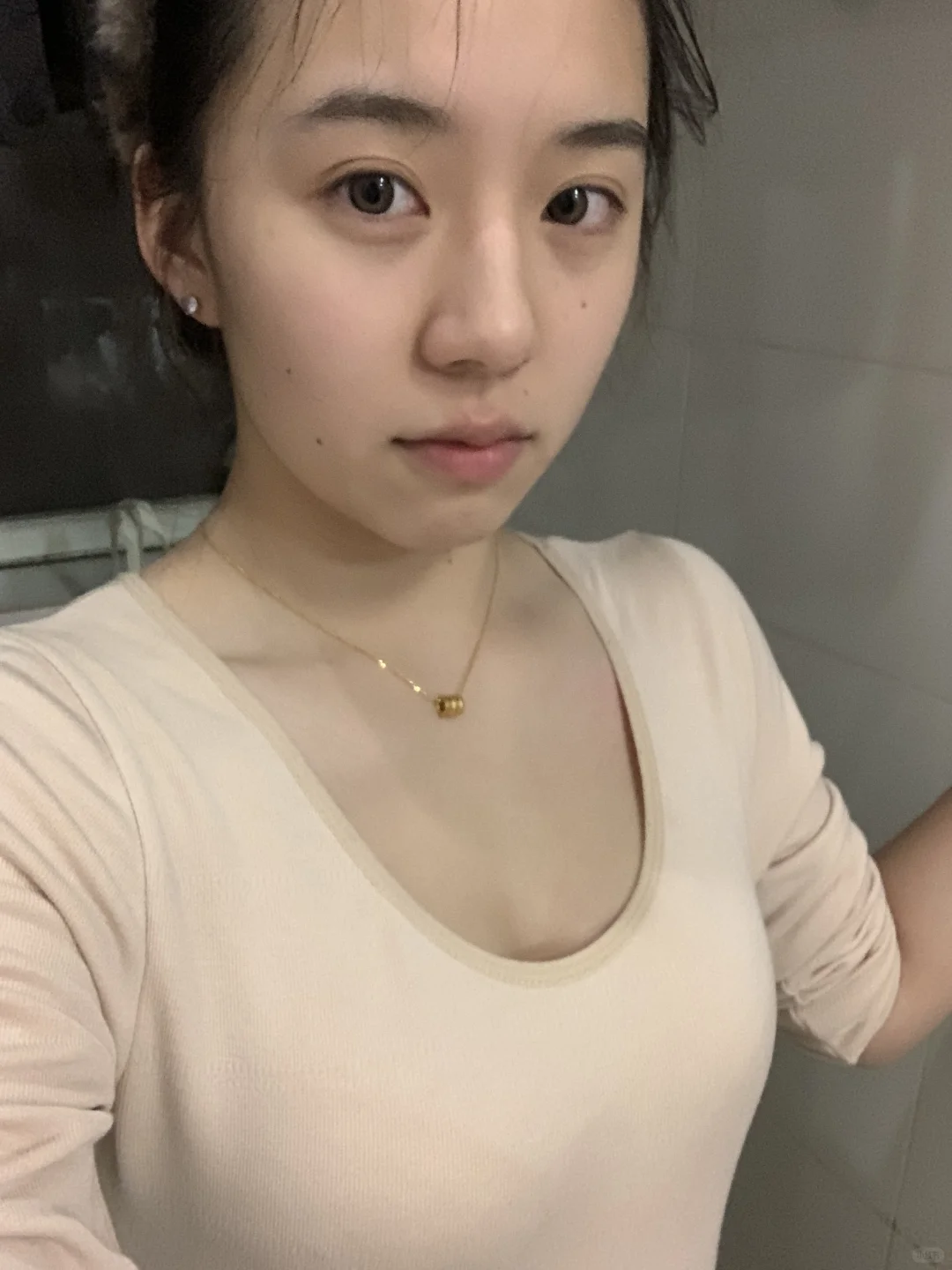 今天看起来气色还不错！