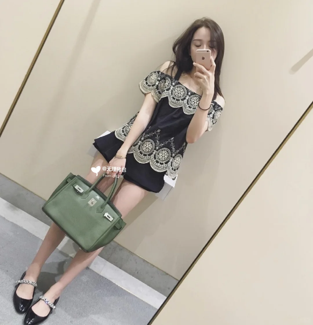 以前的网红穿搭更符合时下追求的“女人味”