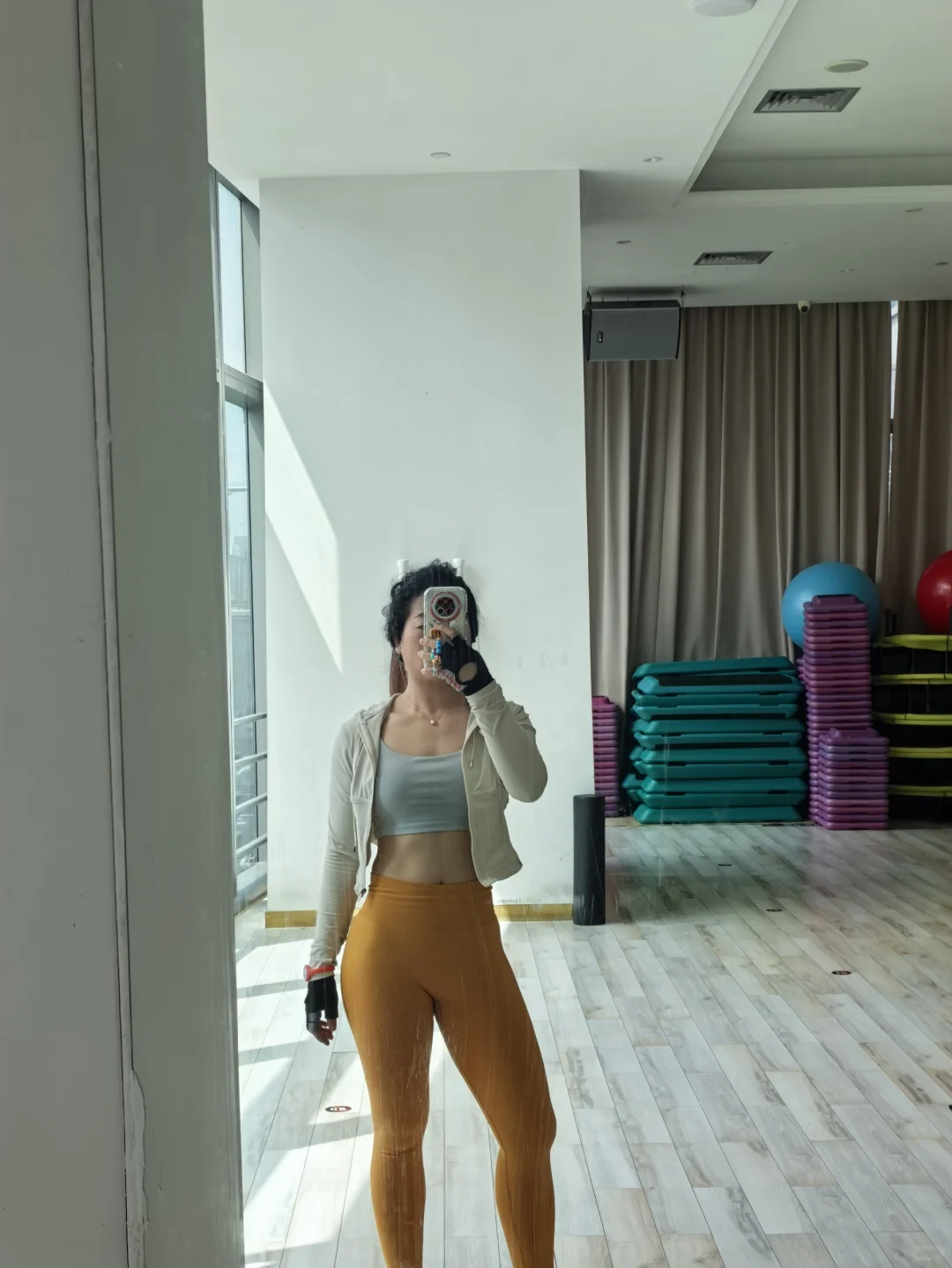 竟然有人喊我辣妹🤨