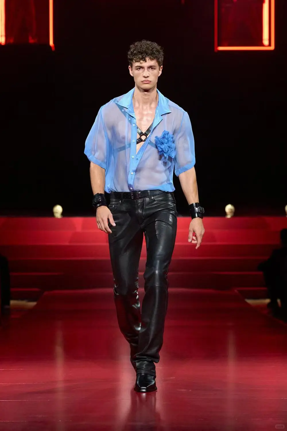Dsquared2春夏2025，透视绑带yyds！✨