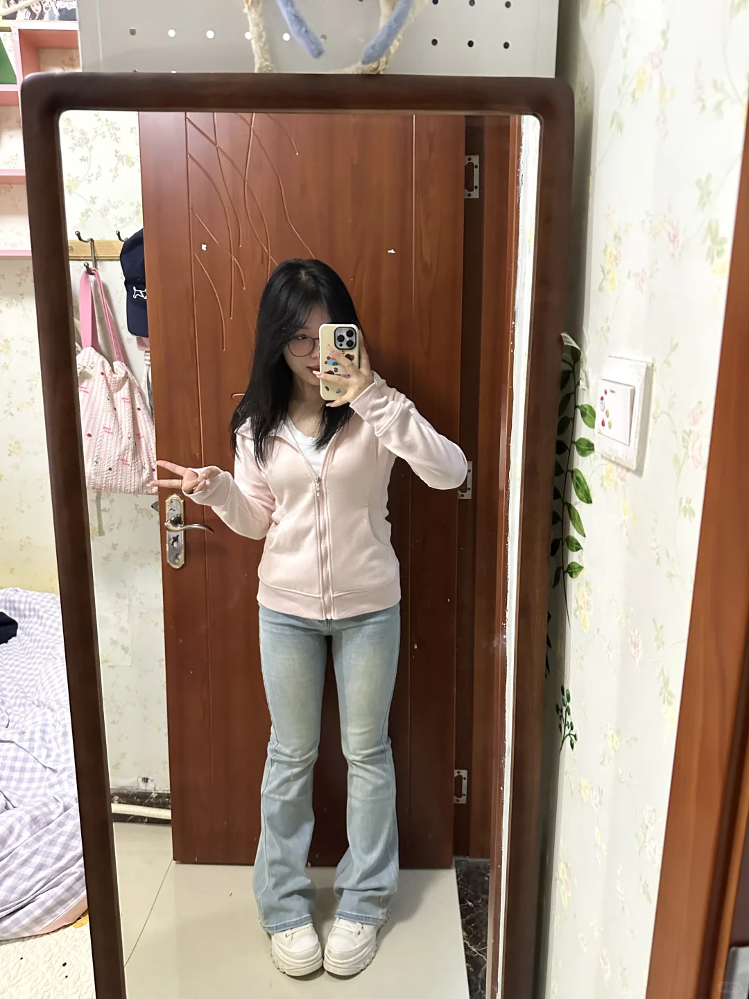 158 112斤 谁说没有适合微胖的浅色微喇裤！！
