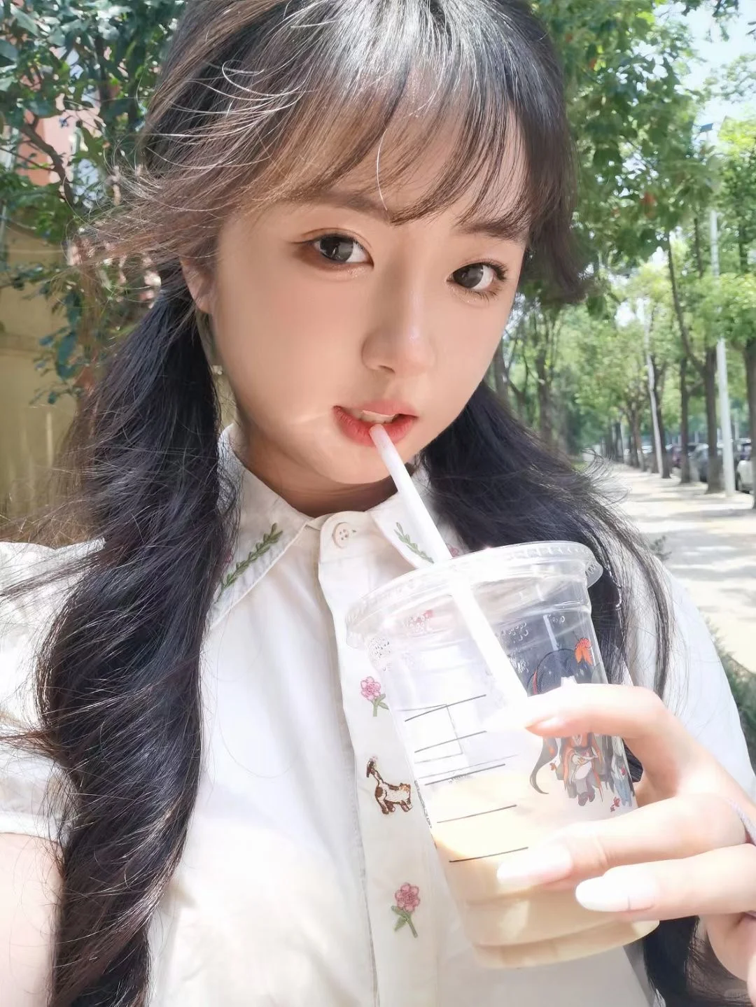 第一次当甜妹 不好意思