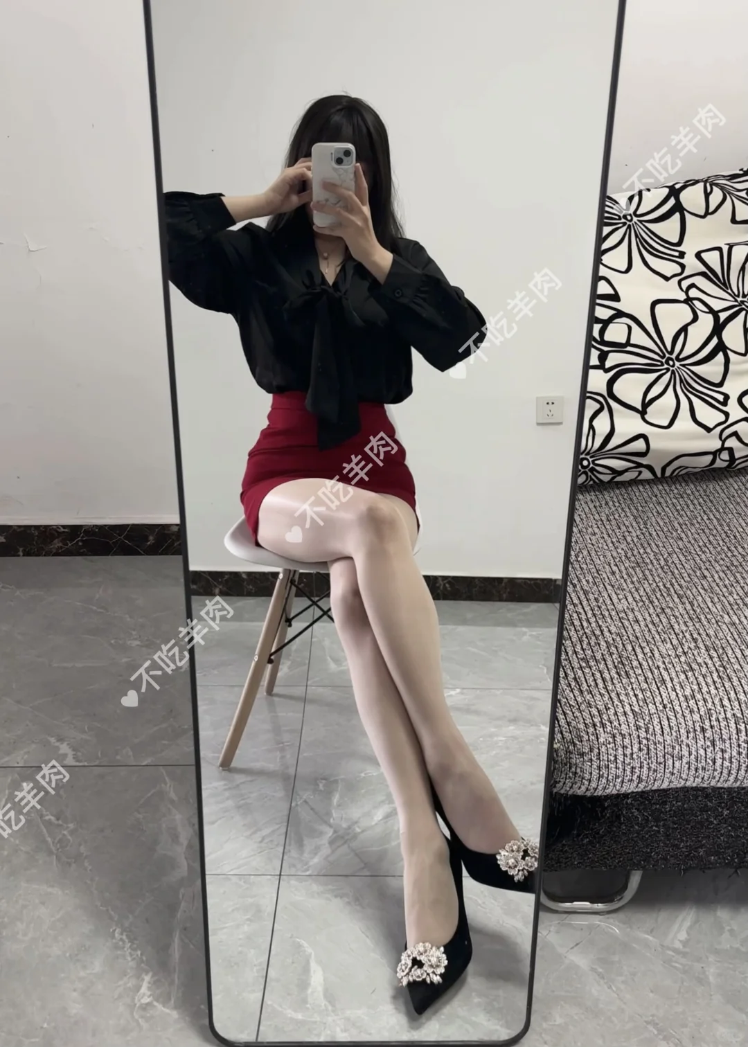 选黑丝还是肉丝？