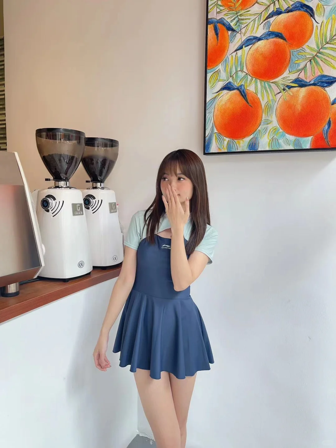 李宁新款秒变女神范的泳衣