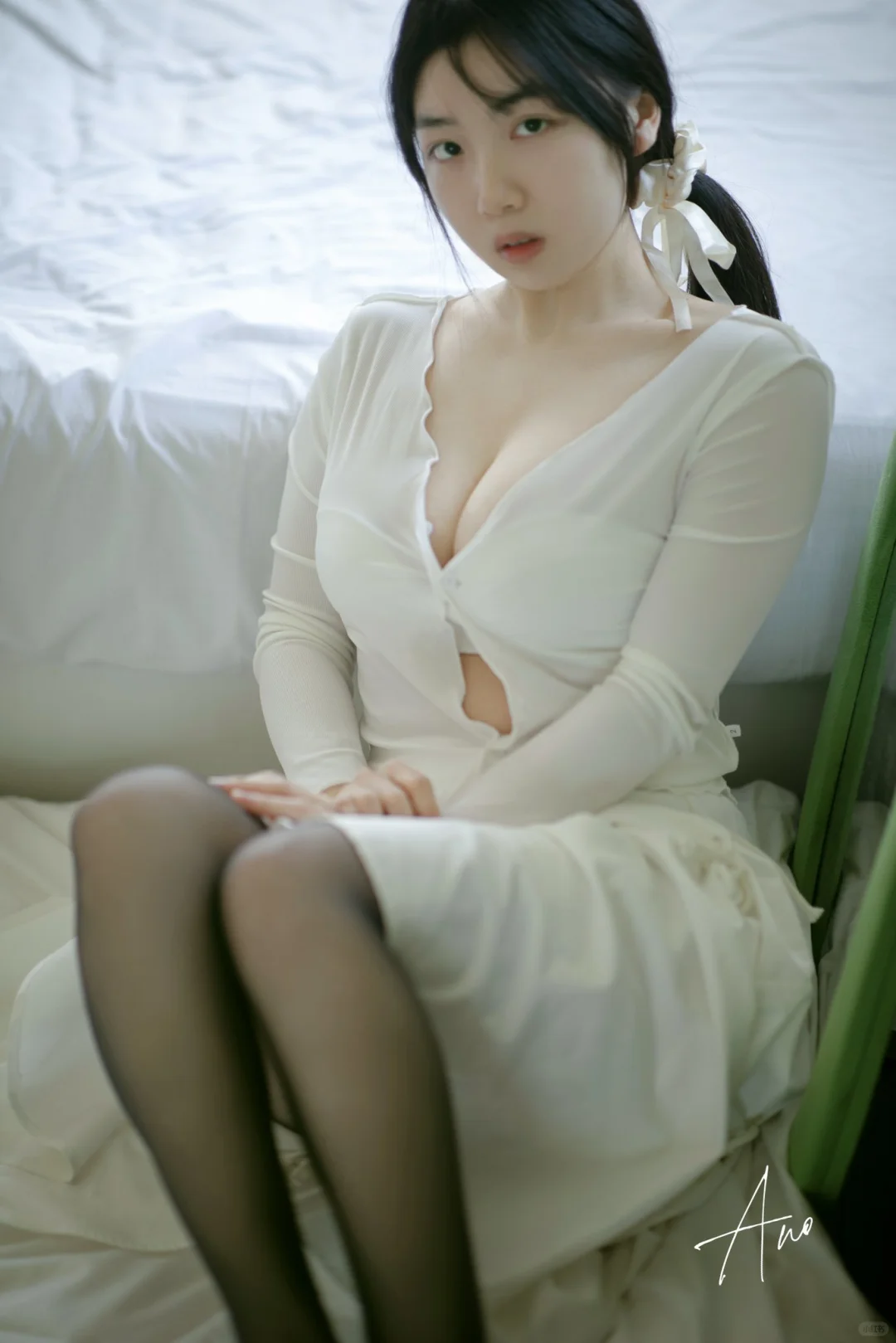 她好甜～白色纱裙太仙了～