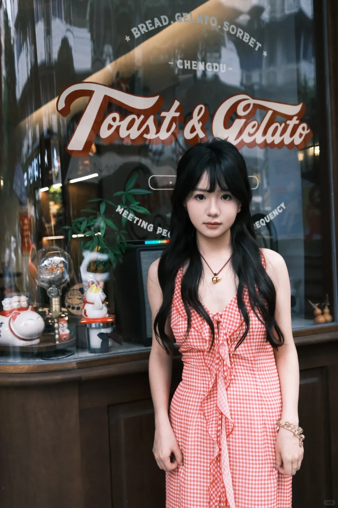怎么会有这么美的女孩子～～