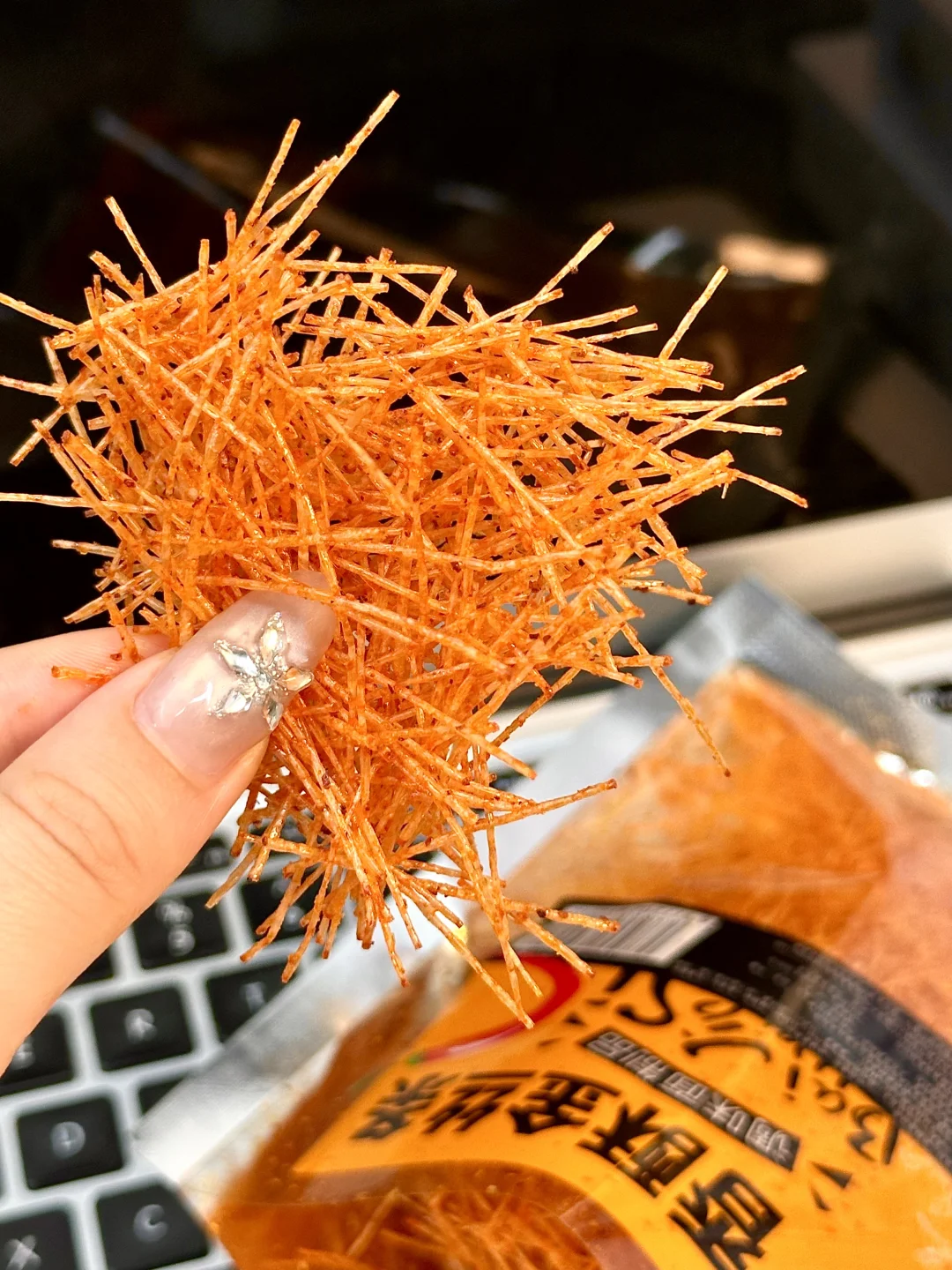 怎么没人推啊🥹这辣条巨好吃！又麻又辣