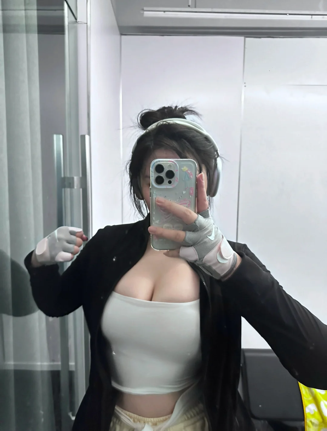 肉壮壮的我，可以打10个男盆友💃