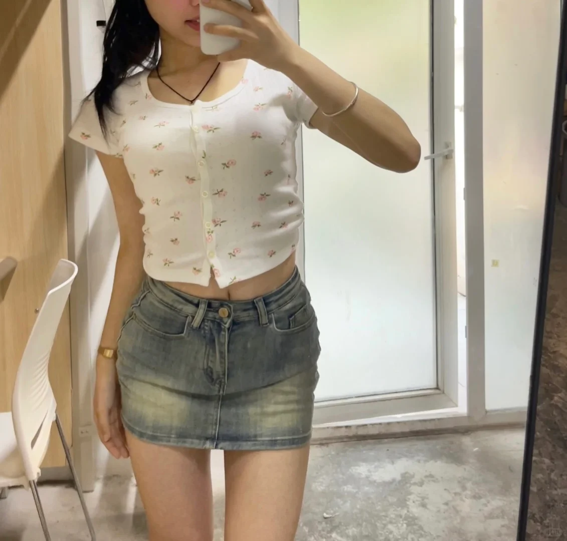 女大学生日常穿搭分享来了～