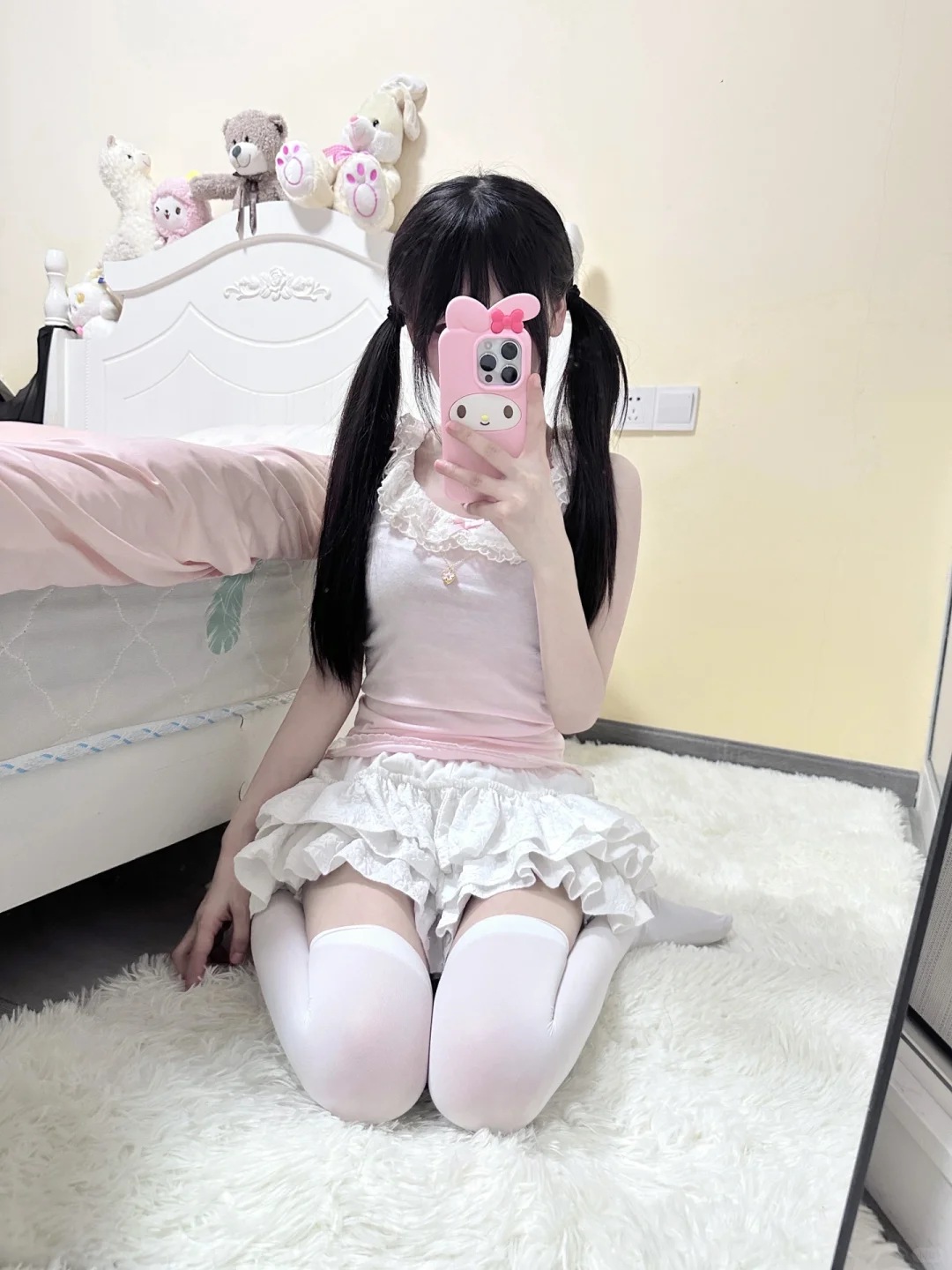 你的宝宝那么多我被挤来挤去很委屈 ᯅ