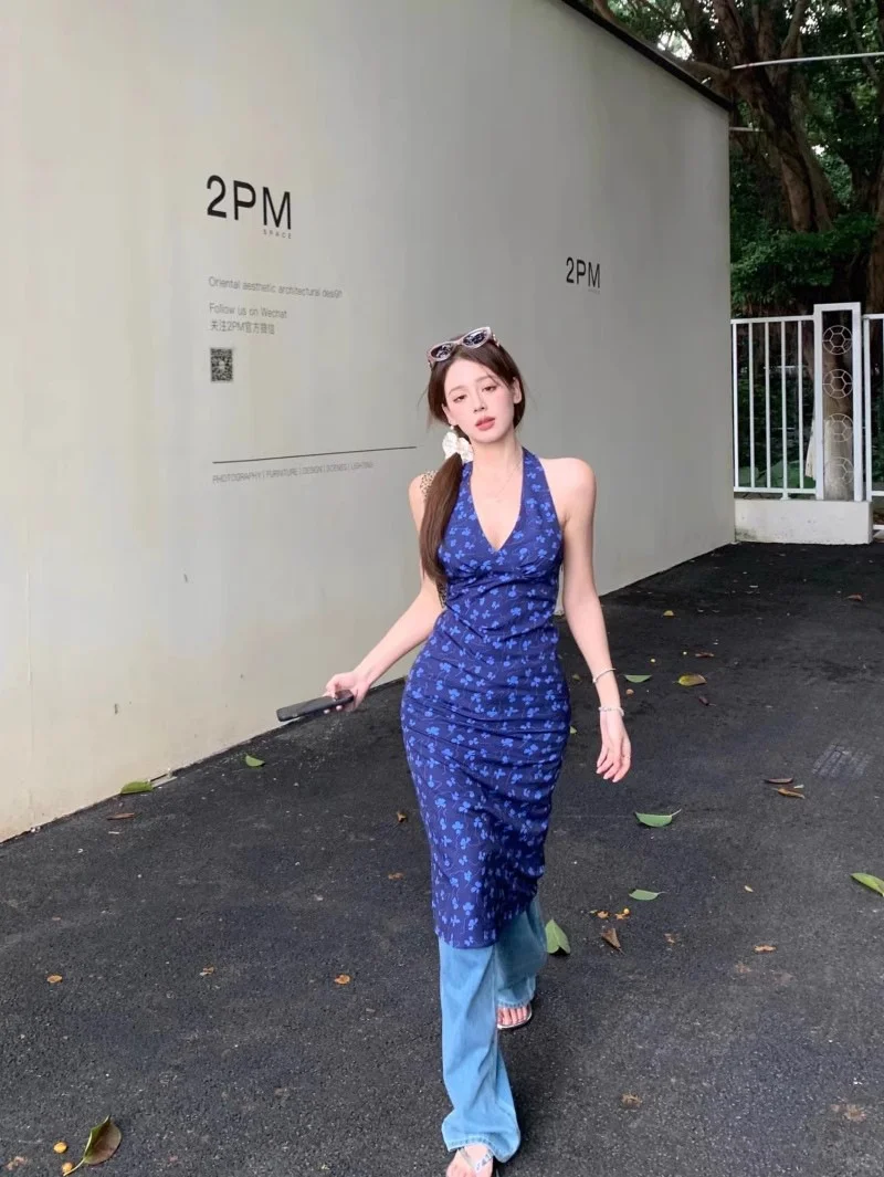💙夏日必备！法式蓝紫吊带裙👗