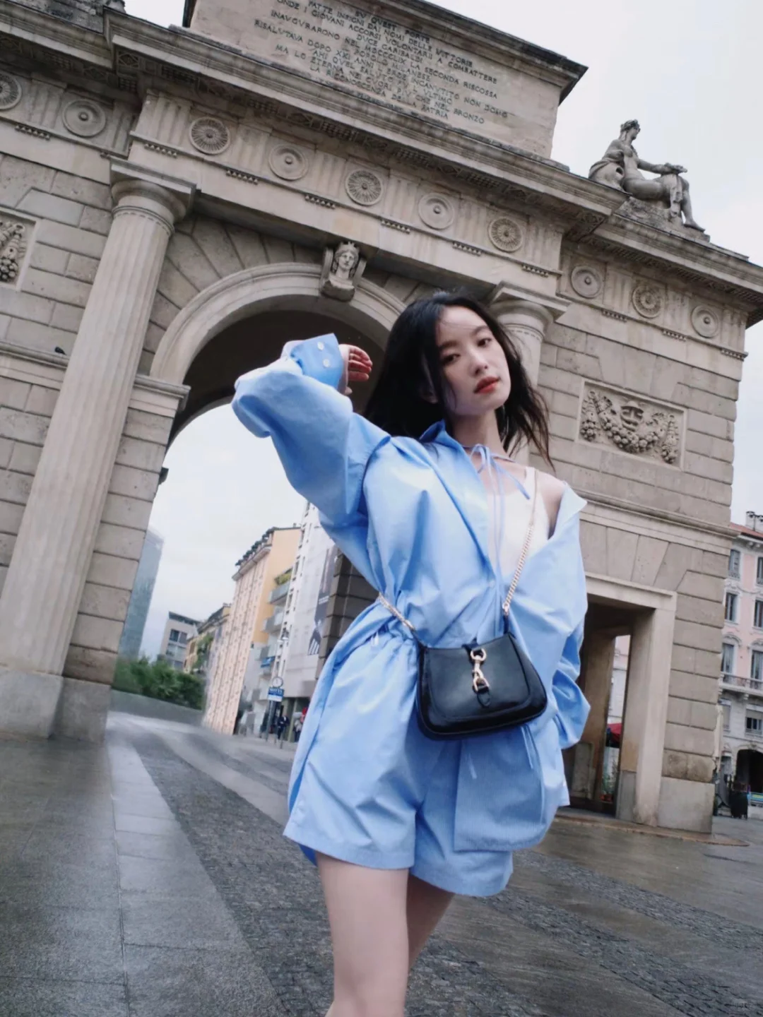 进来学习欧美风格穿搭，倪妮休闲装