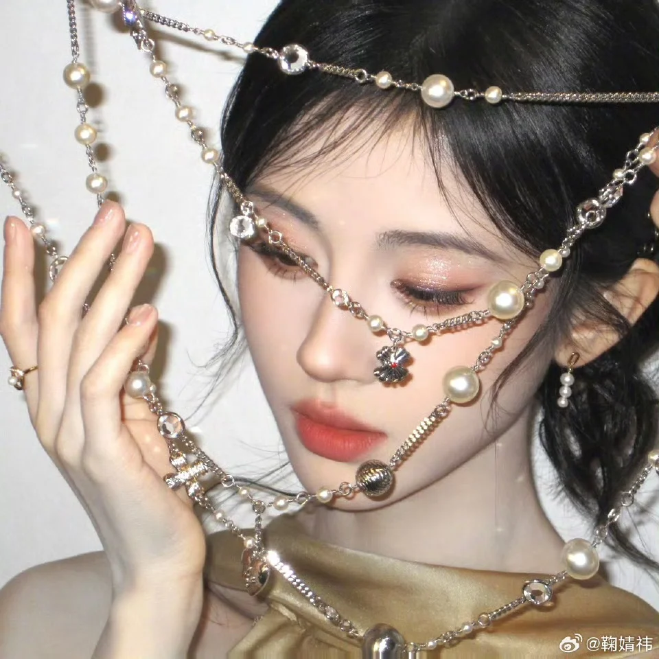 鞠姐这恐怖如斯的美貌