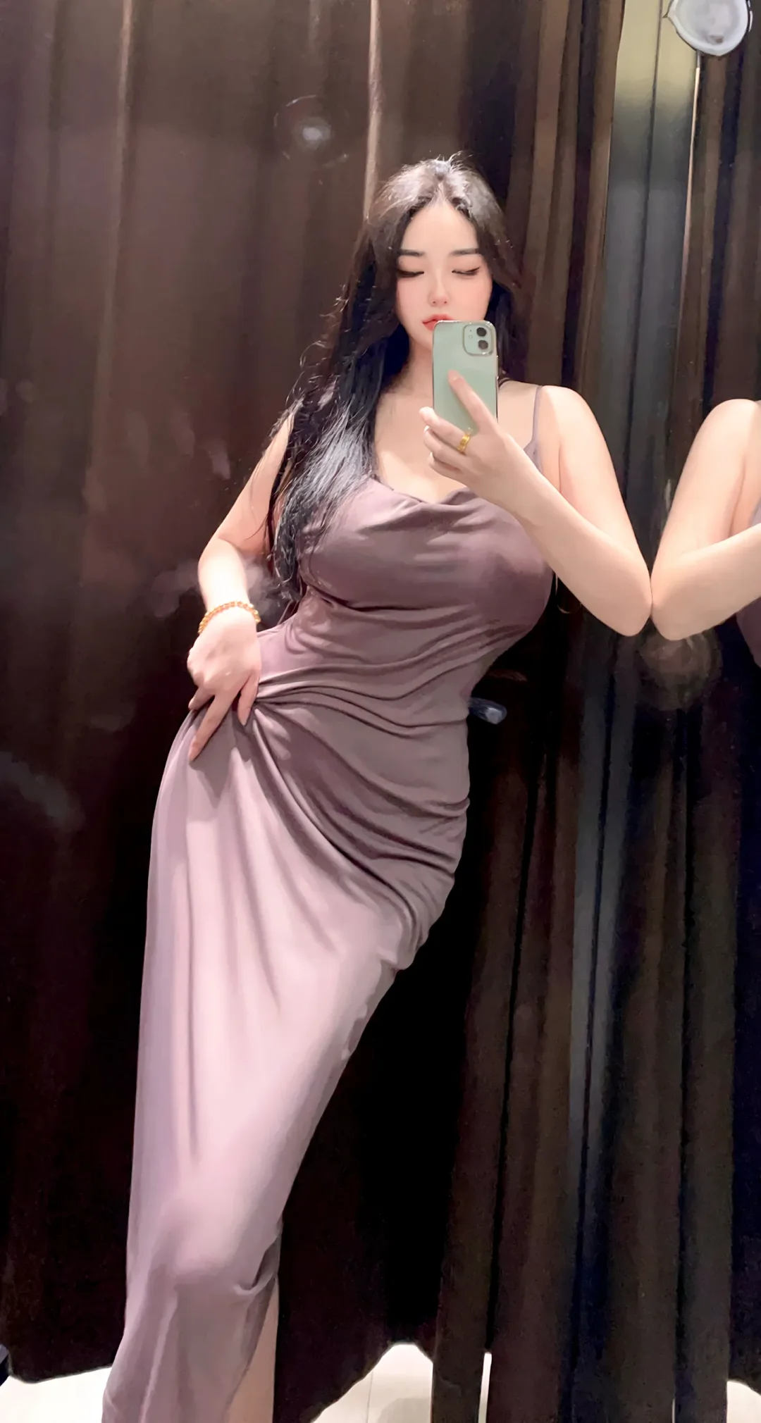 风韵犹存的女人