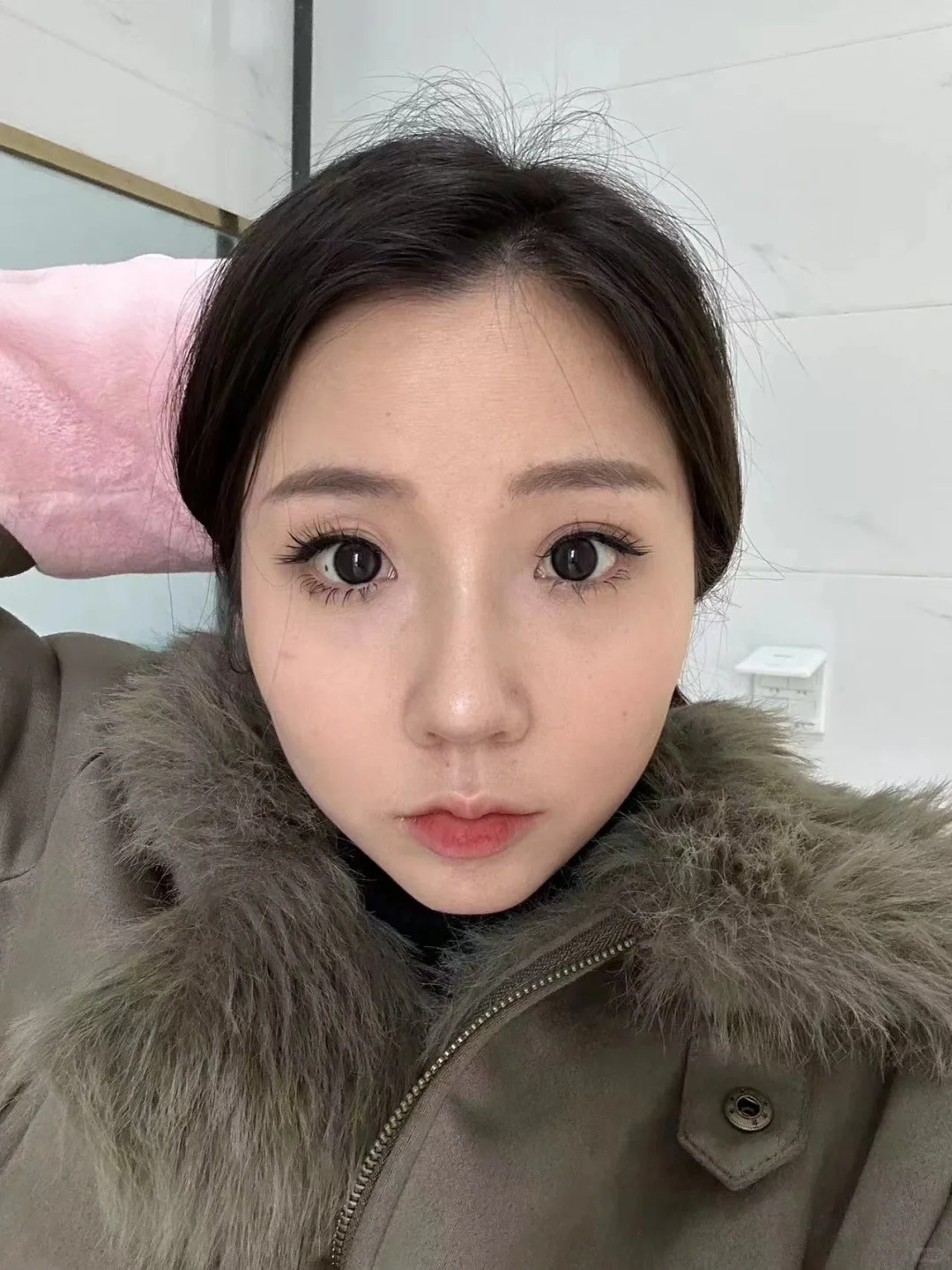 左脸一般，但右脸超绝