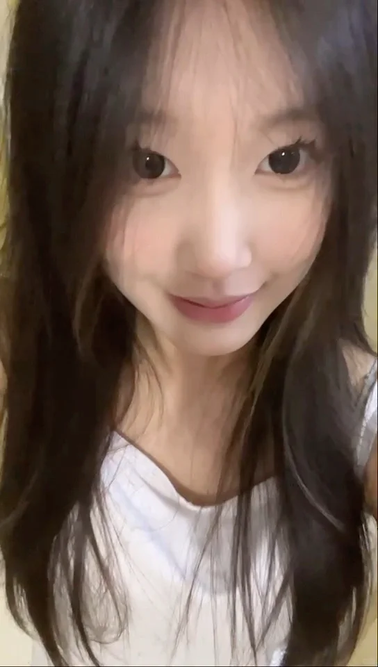 00后女大勇闯传媒公司第一天