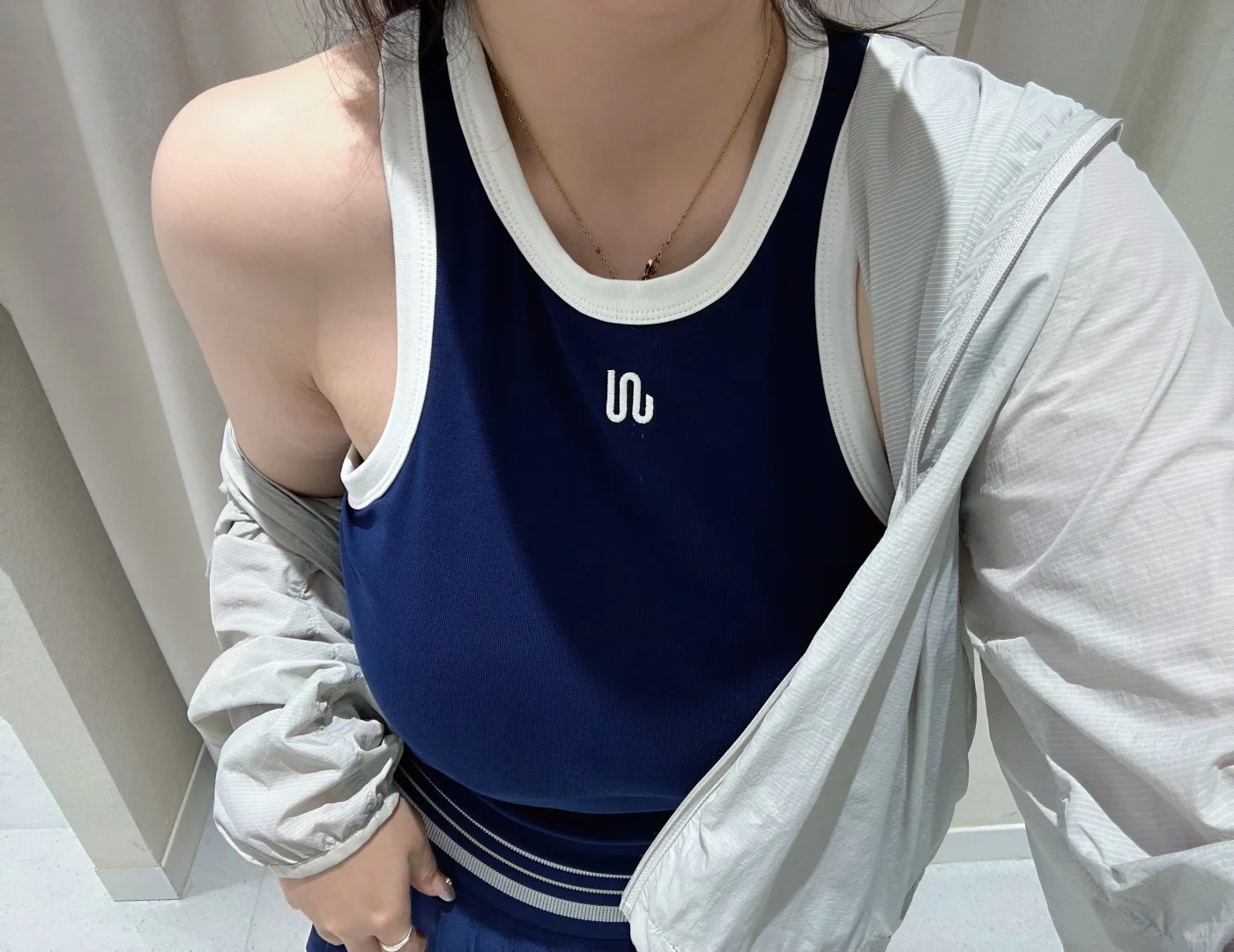 重生之130斤的我在服装店当样衣模特🤫