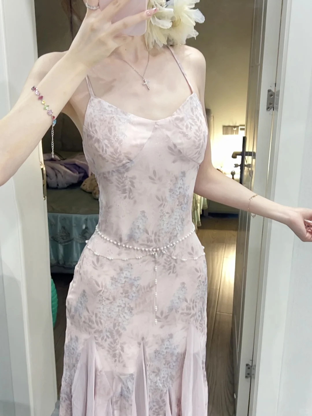 穿上跟美人鱼似的🤤