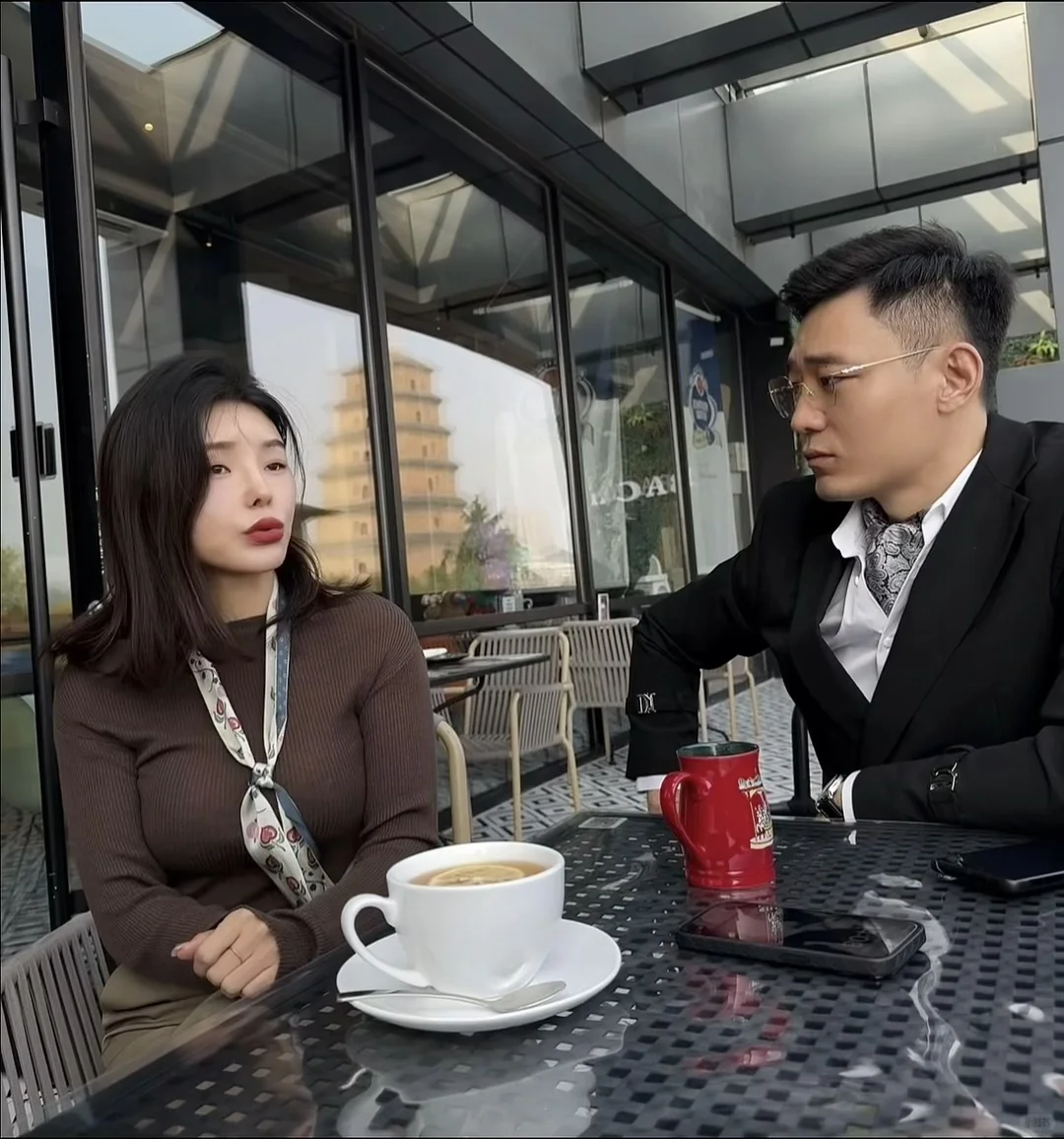 可以动我脸的不多，她算一个